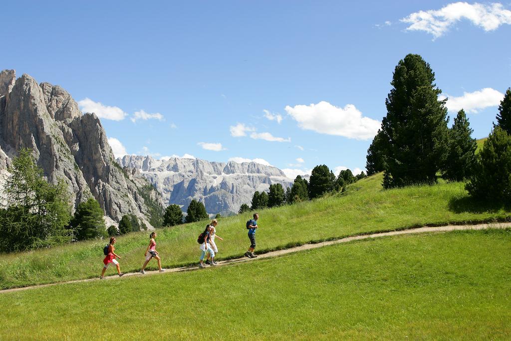 Apartments La Baita Santa Cristina Val Gardena Exterior photo